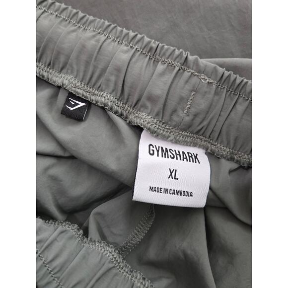 Gymshark Green Cargo Pants - Picture 8 of 11